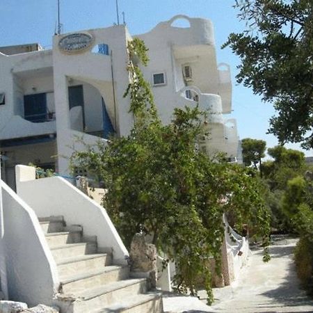 Efrosyni Apartments Agia Marina  Dış mekan fotoğraf