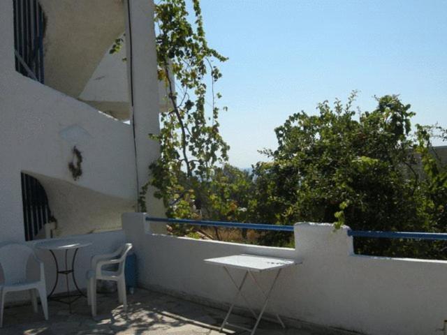 Efrosyni Apartments Agia Marina  Dış mekan fotoğraf