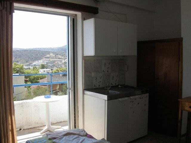 Efrosyni Apartments Agia Marina  Dış mekan fotoğraf